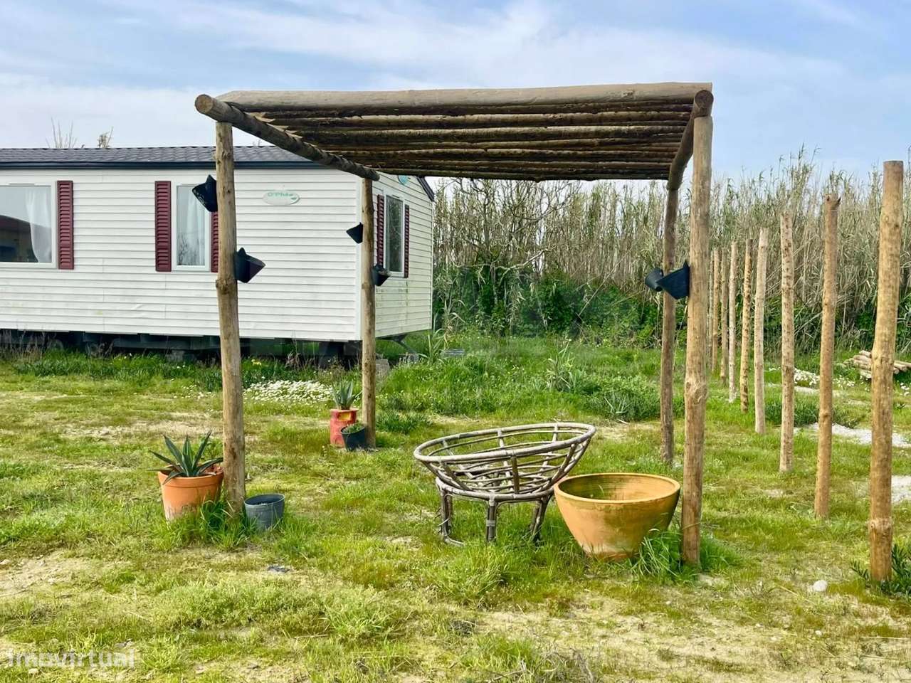 Terreno rústico | 2 acessos | 500m da Praia da Almagreira - Grande imagem: 4/14