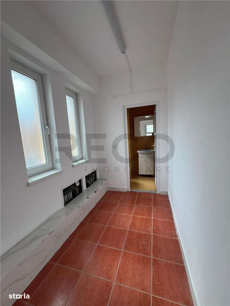 RECO , Spatiu comercial de inchiriat, Iosia, Oradea - Imagine principală: 3/7