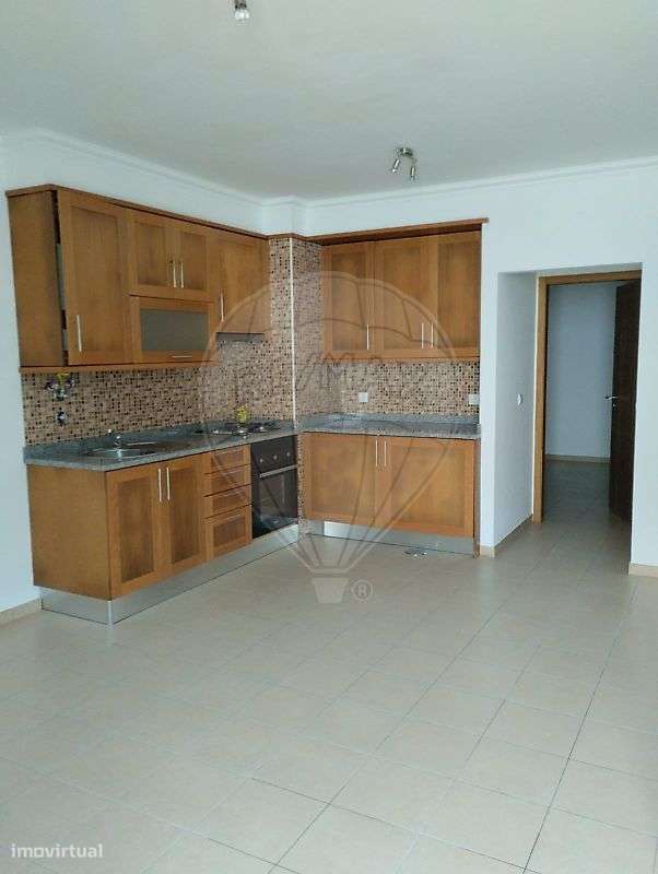 Moradia T2 para arrendamento - Grande imagem: 2/7