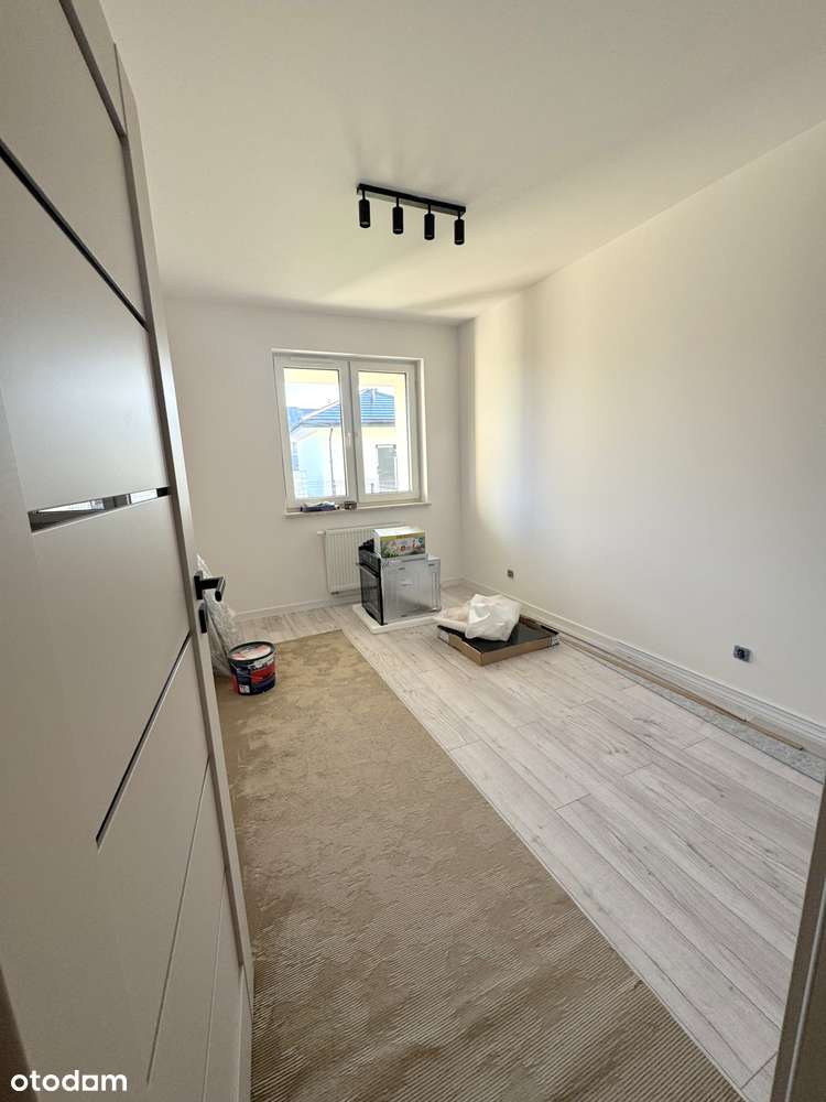 Nowe wykończone mieszkanie z ogródkiem i m.parkingowym !-2