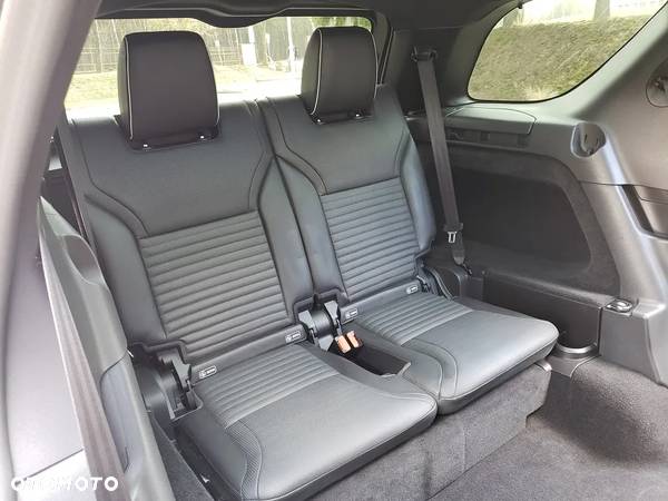 Land Rover Discovery V 3.0 Si6 HSE Luxury - 15