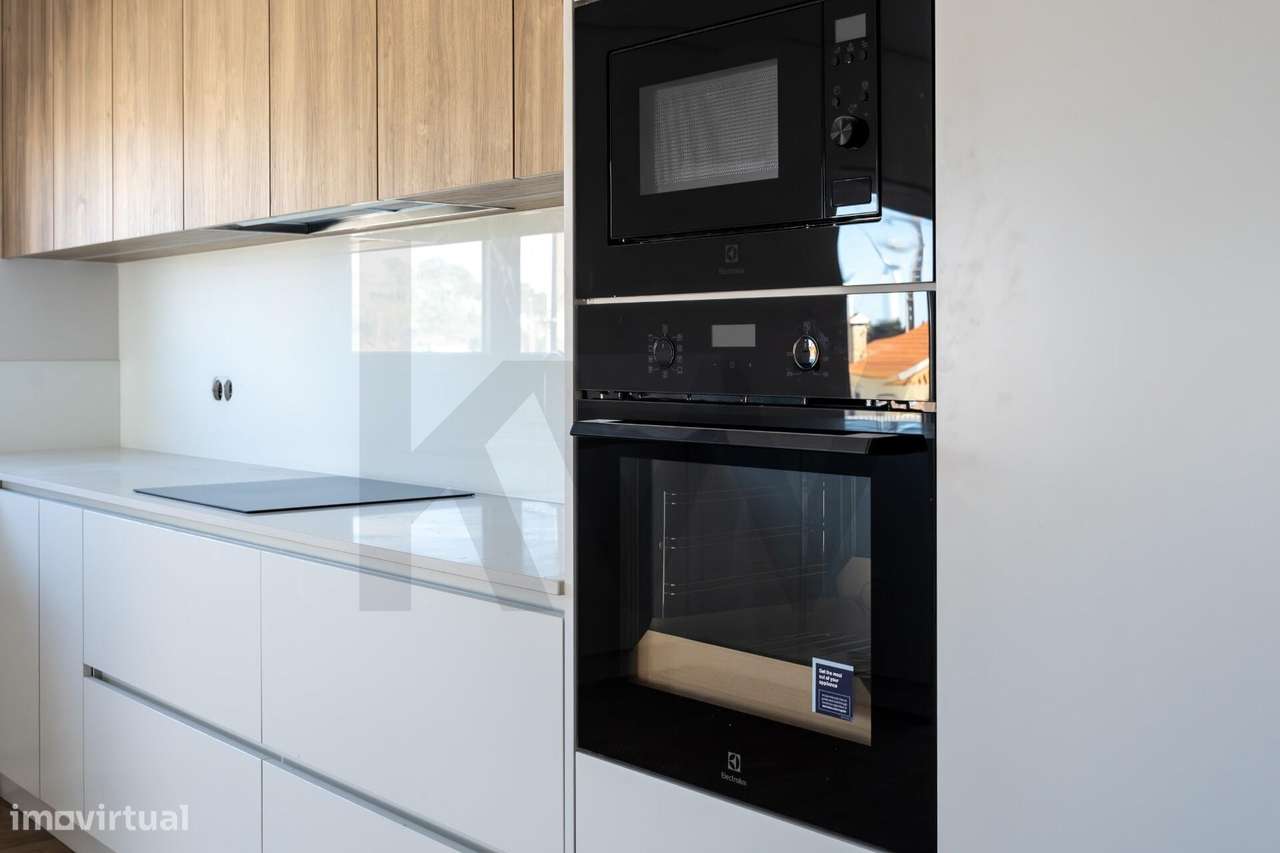 Moradia T4+1 à Venda em Lagoa, Santo Isidoro, Mafra - Grande imagem: 4/37