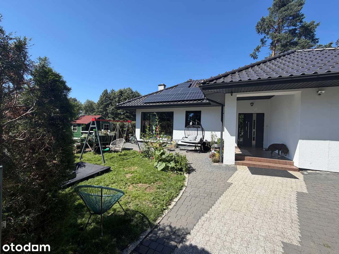 Przestronny dom 200 m² z dużym, zielonym ogrodem