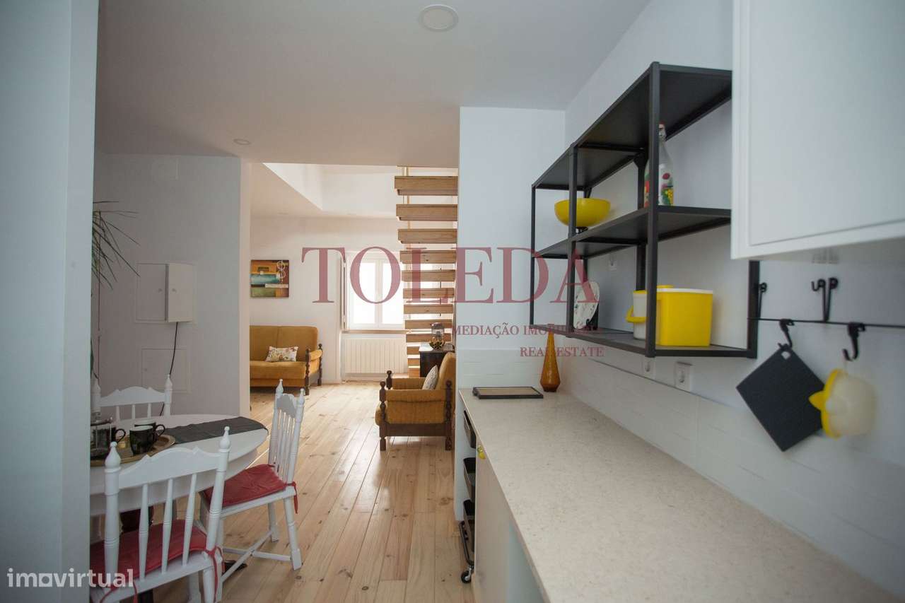 Prédio Vila Sintra 4 Frações T3/T2 - Grande imagem: 3/60