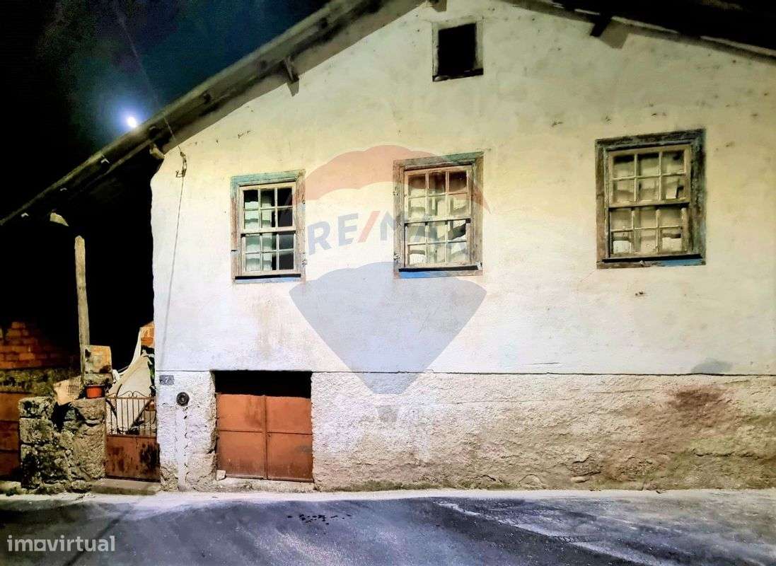 Moradia T0 para venda - Grande imagem: 2/9
