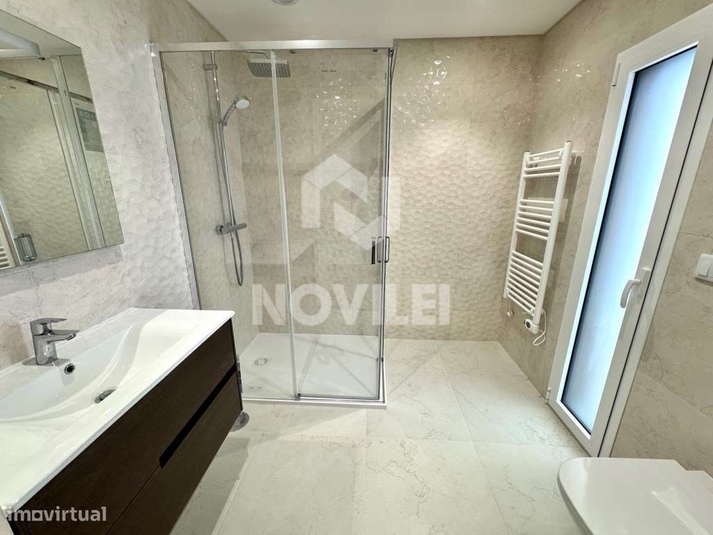 Moradia T3 em condomínio Fechado no centro de Leiria.-7