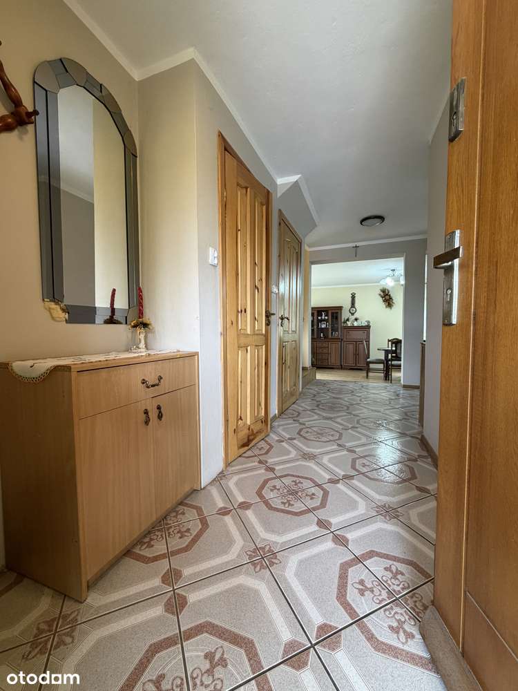Przestronny dom na działce 1700 m² - Szemud - ogromny potencjał!-6