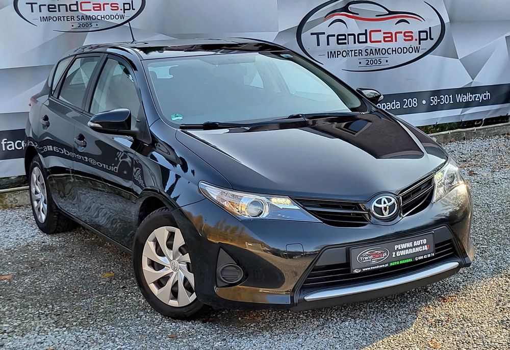 Toyota Auris II (2012-) 1.33 Dual-VVT-i Life 2014