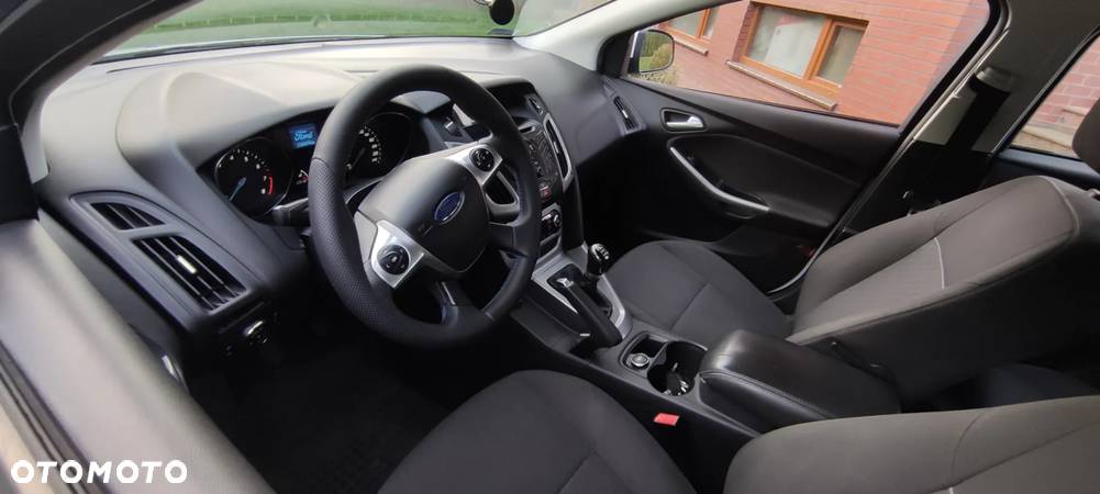 Ford Focus 1.6 Titanium - 8