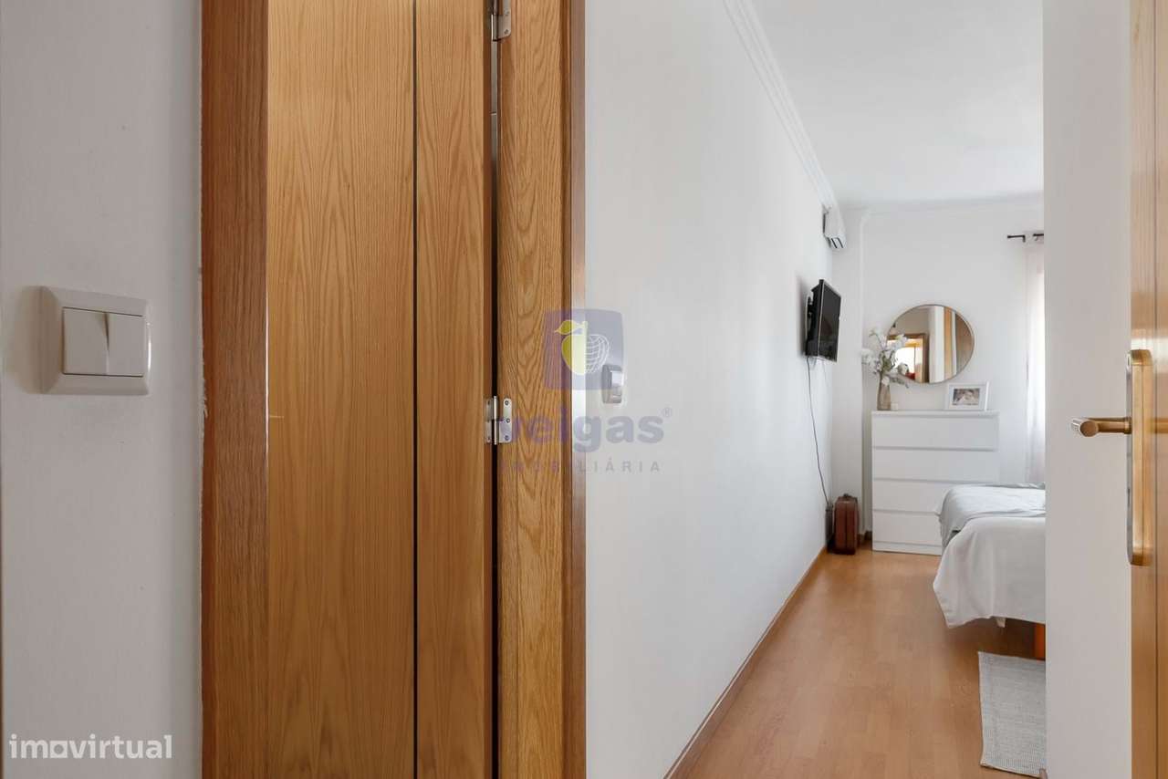 Apartamento T4 Alhos Vedros-13