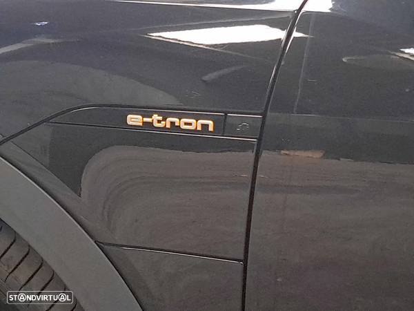 Audi e-tron 55 quattro - 24