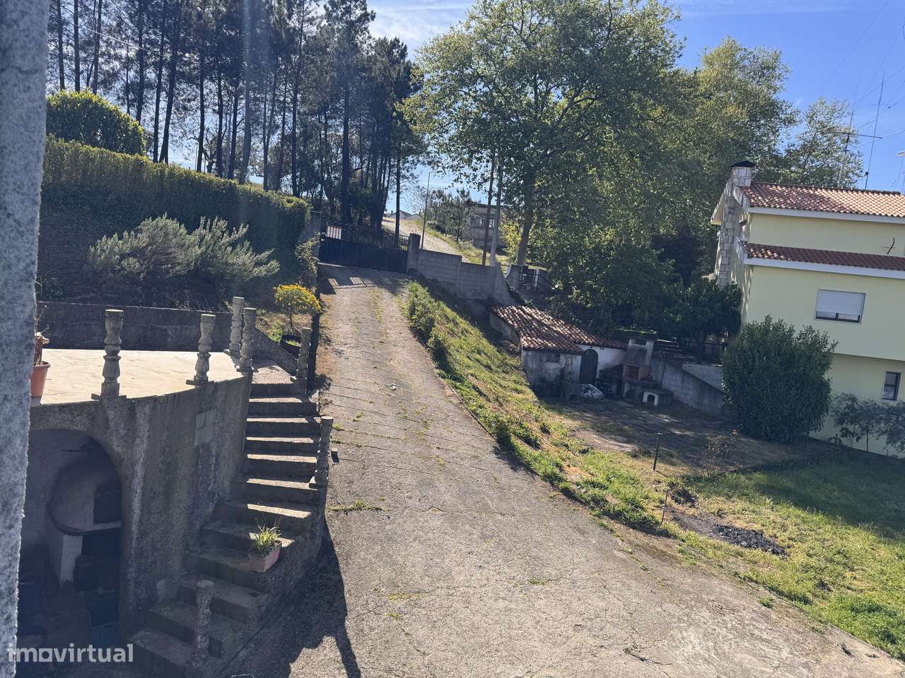 Andar de Moradia independente com garagem-17