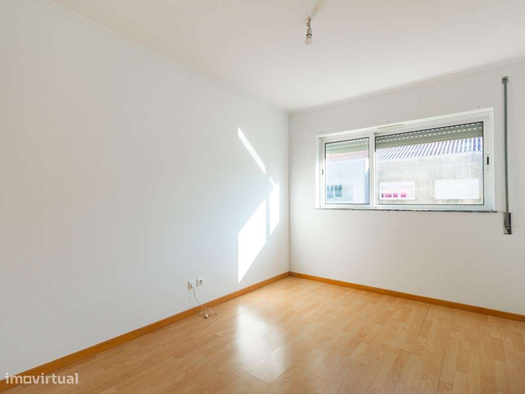 Apartamento T2 em Brenha - Figueira da Foz-18