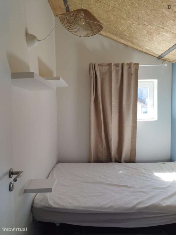 Estúdio - localizado em Campanhã Porto - Grande imagem: 5/10