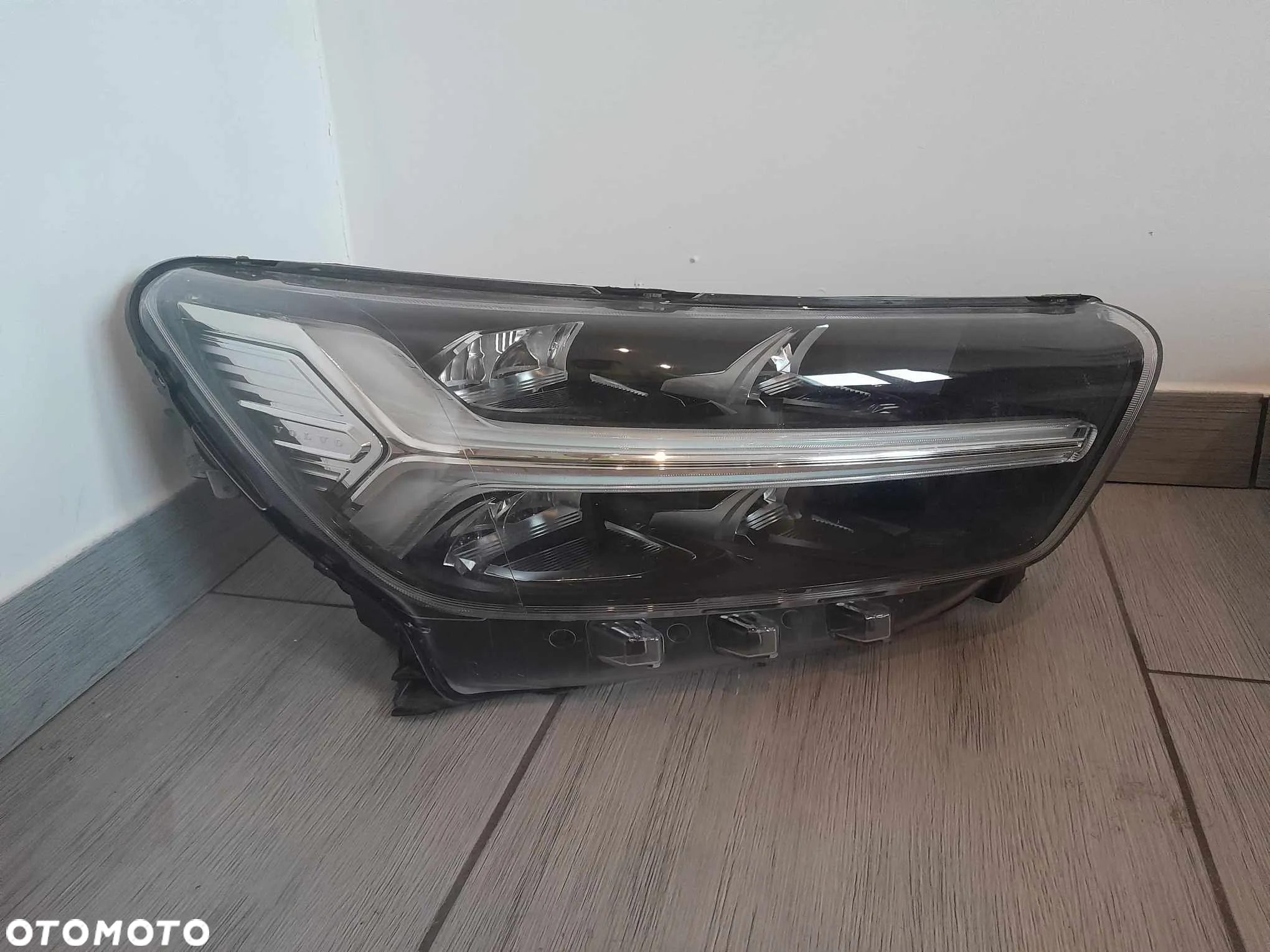 LAMPA PRAWA PRZEDNIA PRZÓD VOLVO XC40 II 18- FULL LED 31655636 - 5