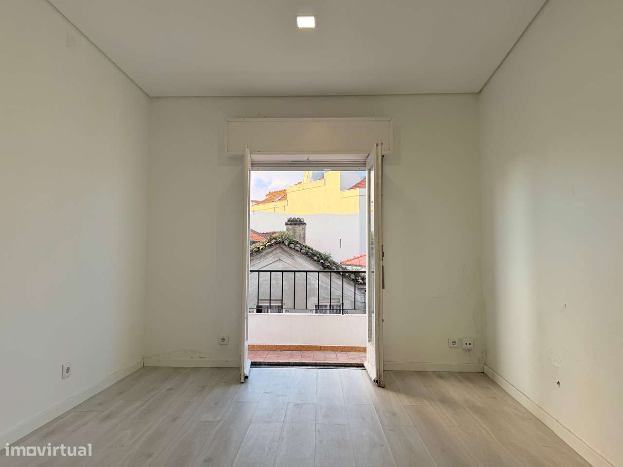 Apartamento T3 Venda em Viana do Castelo (Santa Maria Maior e Monserra-31