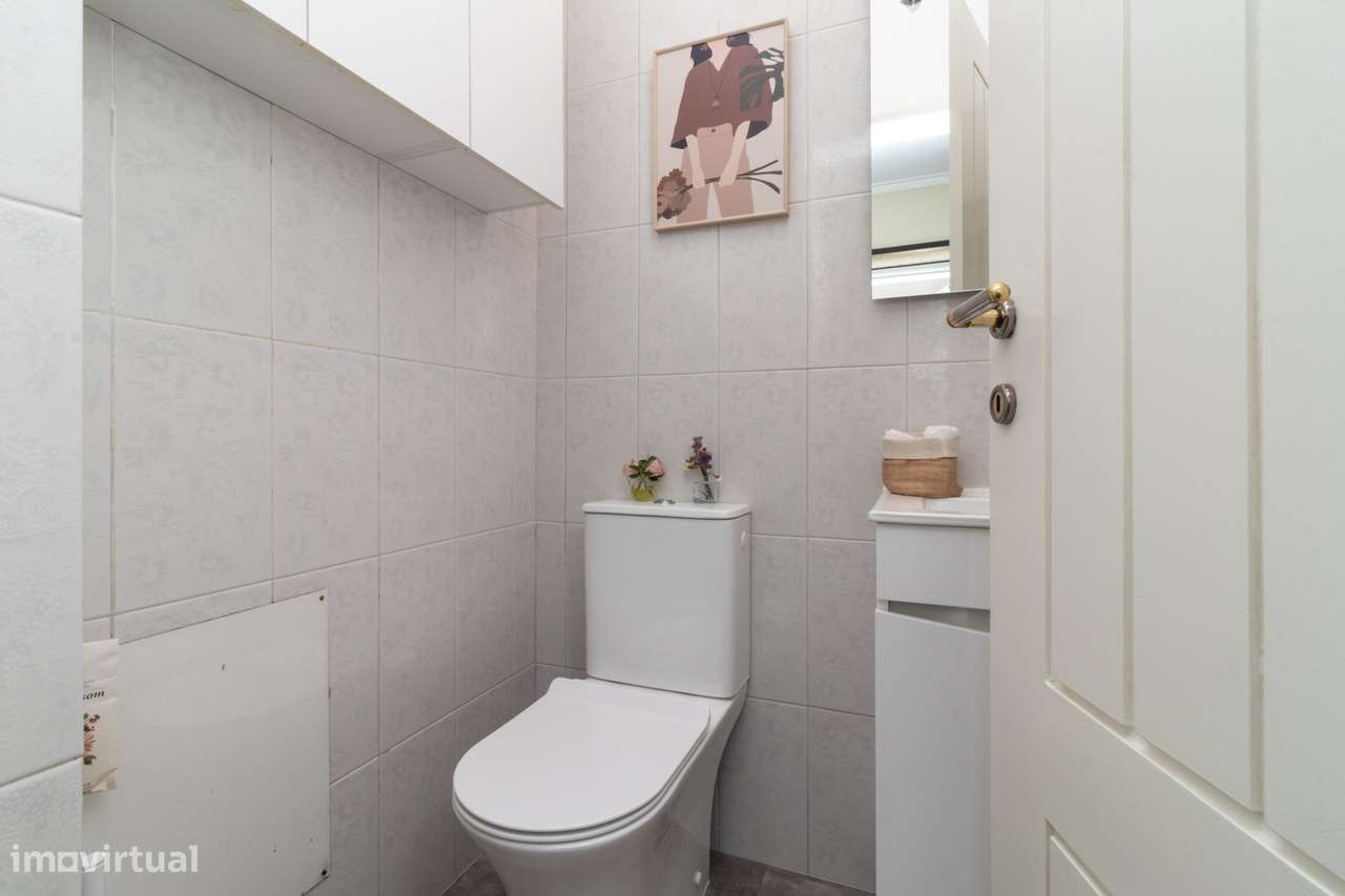 T3 Av. João XXI | 200m2 | 2 Elevadores | 2 Parqueamentos | Arrecadação-13