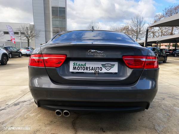 Jaguar XE 2.0 D Prestige Aut. - 5