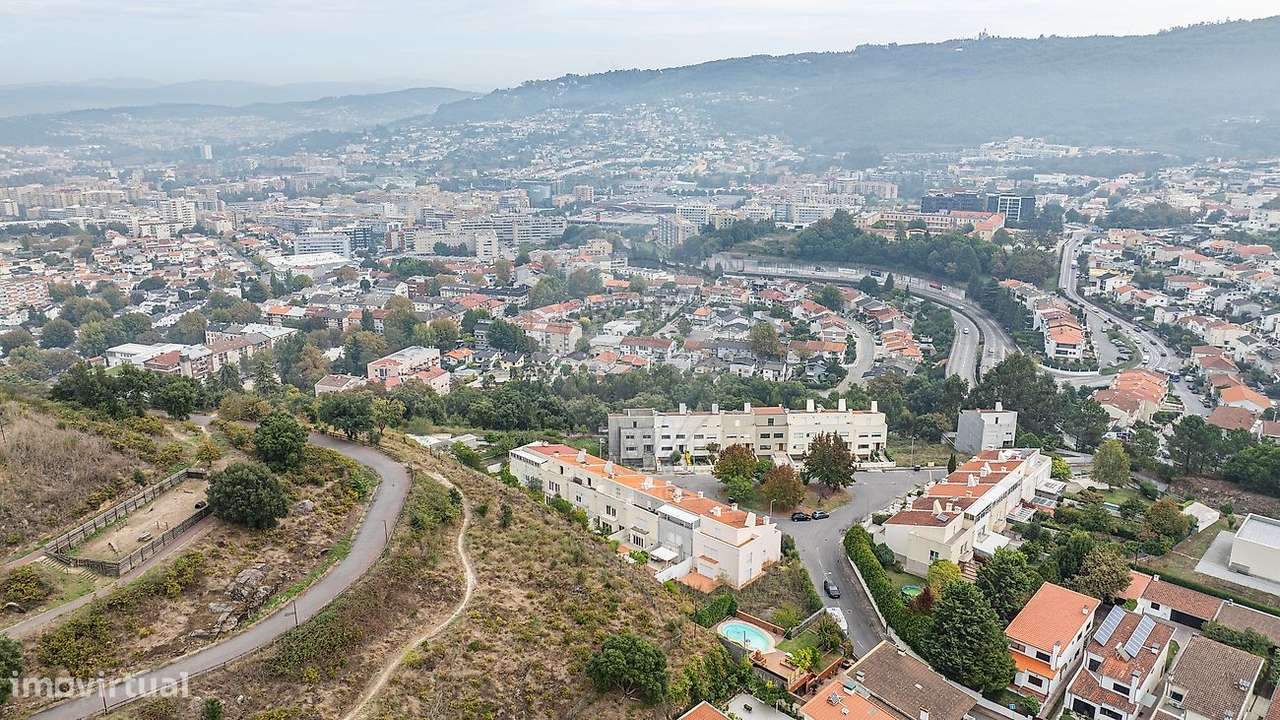 Moradia T5 para venda-47