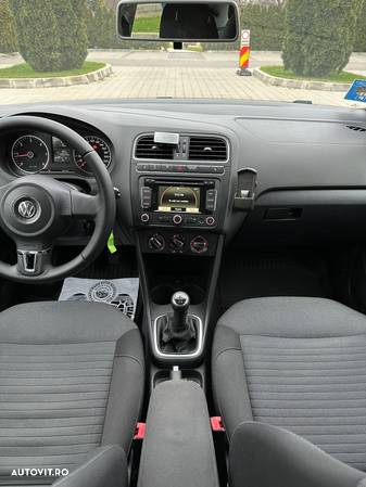 Volkswagen Polo 1.6 TDI Comfortline - 5