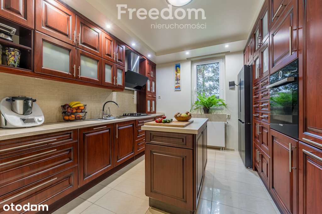 Przestrzeń dla Dwóch Rodzin w Idealnym Otoczeniu - Pełny obrazek: 4/20