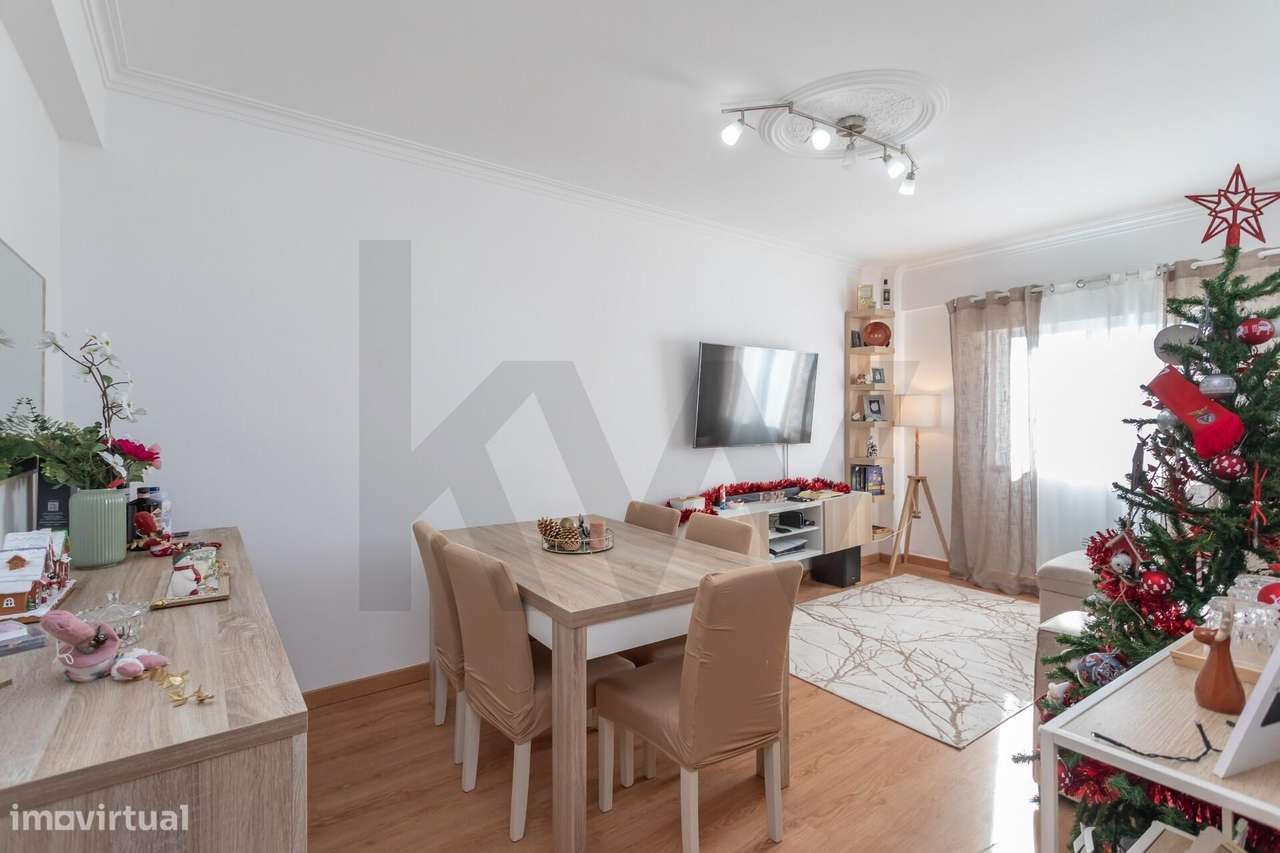 Apartamento T2 Remodelado, próximo da Anta, Agualva-Cacém - Grande imagem: 4/23