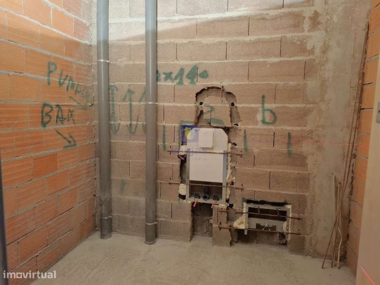 Apartartamento T3 em construção sito na praia da Gala,  Figueira da Fo-12