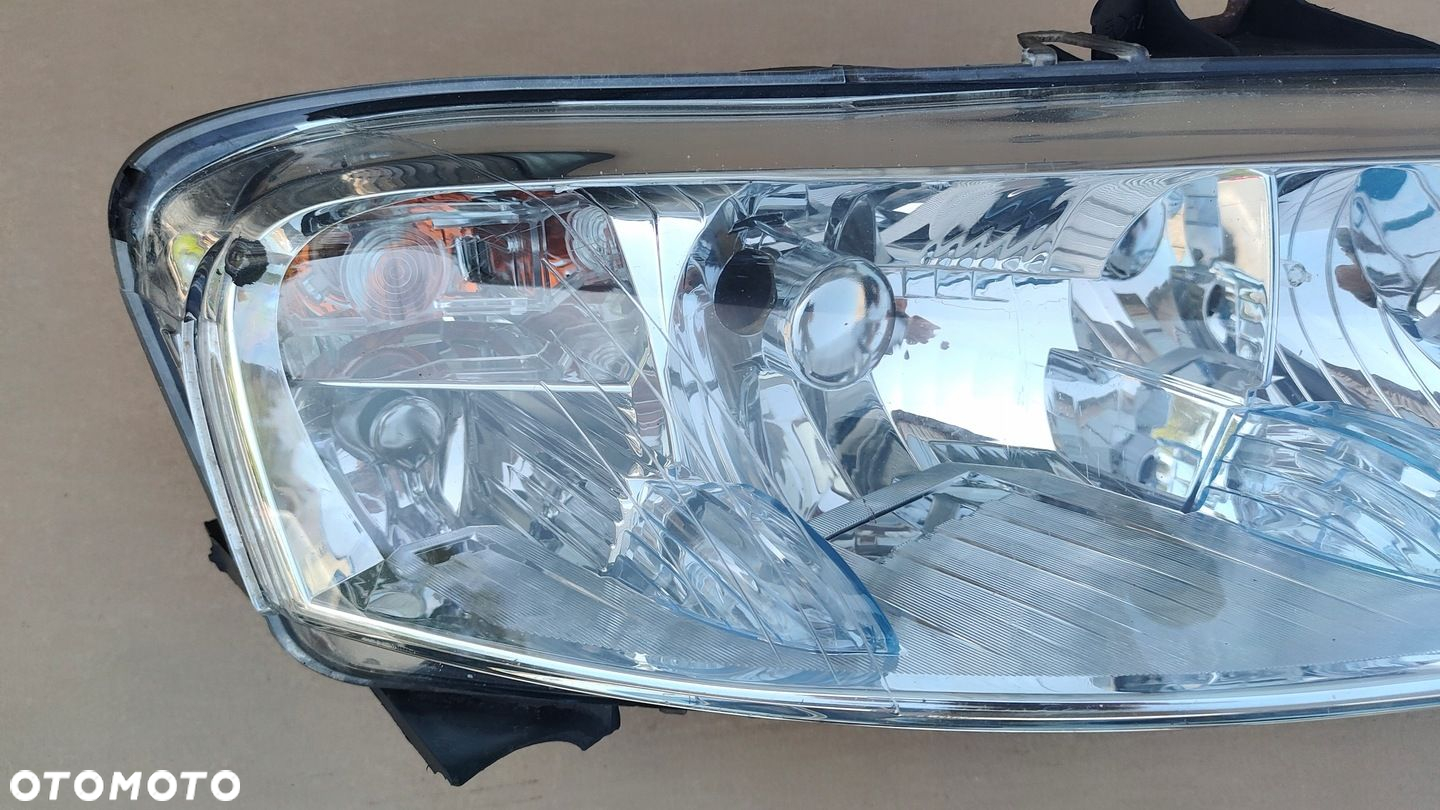 Fiat Stilo lampa prawa.5 drzw.Kombi.8 pin.Oryginał - 2