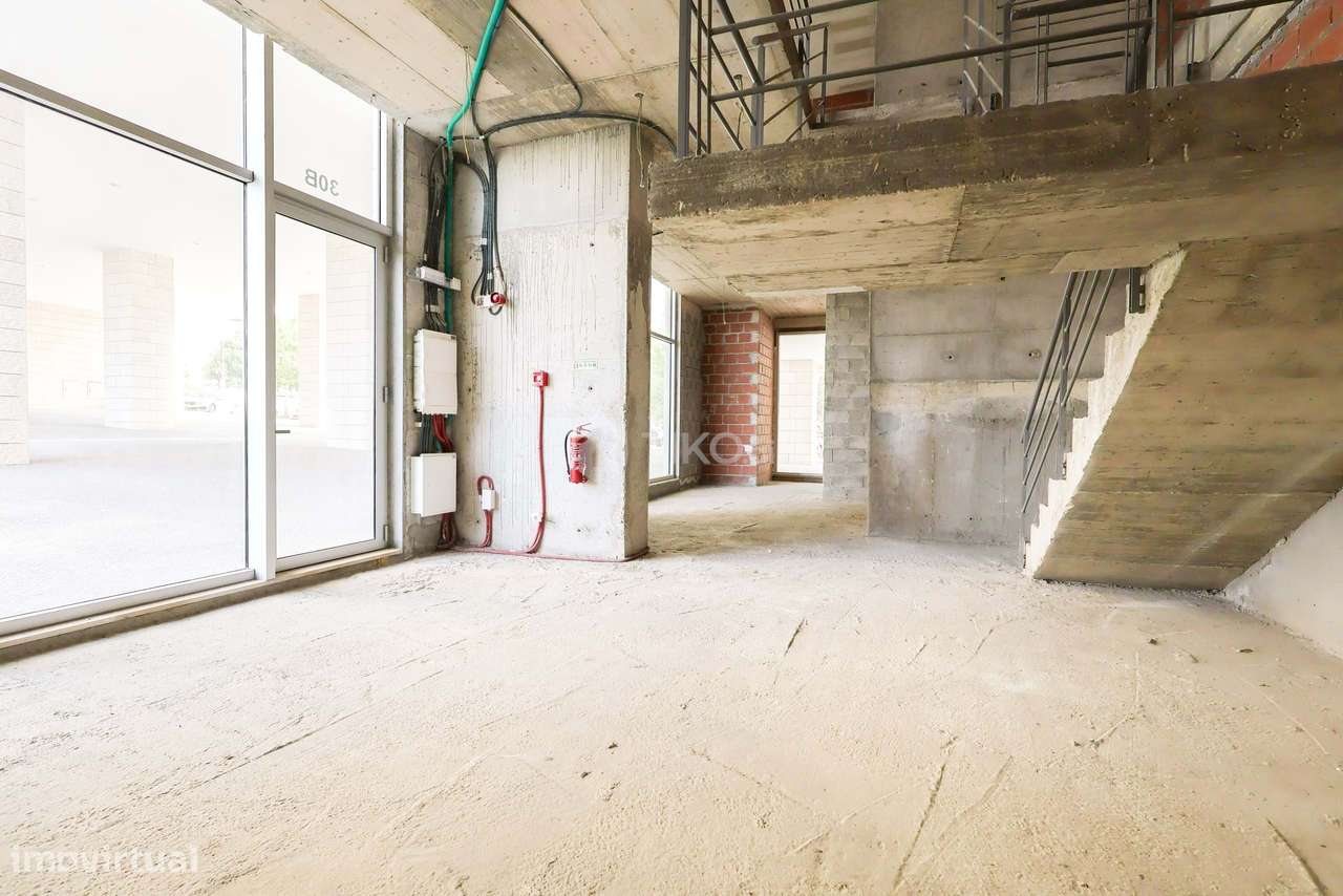 LOJA CONTRUÇÃO NOVA COM SAÍDA DE FUMOS | 261 M² | ADAPTE AO SEU NEGÓCI-16