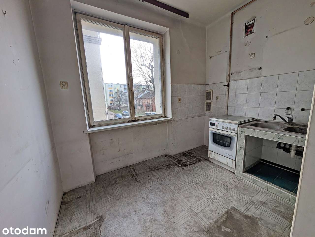 Dwupokojowe mieszkanie na 1 piętrze-4