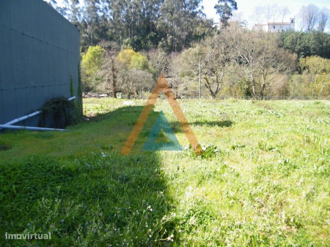 Terreno para construção de edifício rés do chão mais dois pisos mai...-7