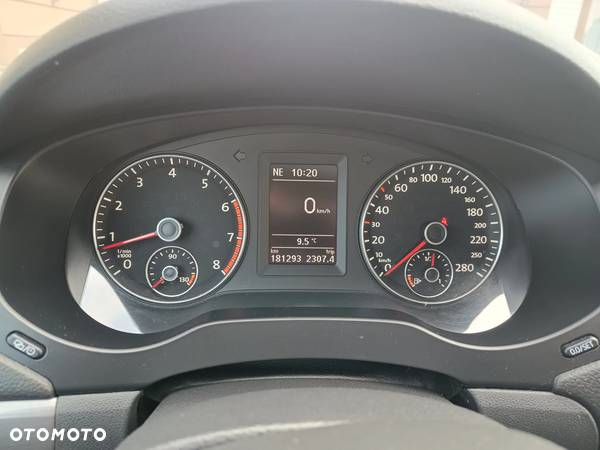 Volkswagen Jetta 1.4 TSI Highline - 19