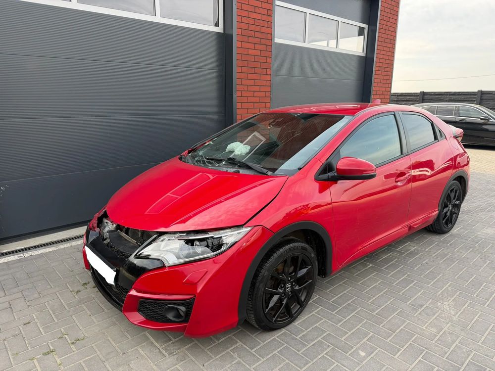 Honda Civic IX 1.6 i-DTEC Executive Black Edition 2016