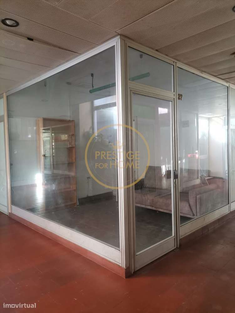 Espaço Comercial em Loulé-7