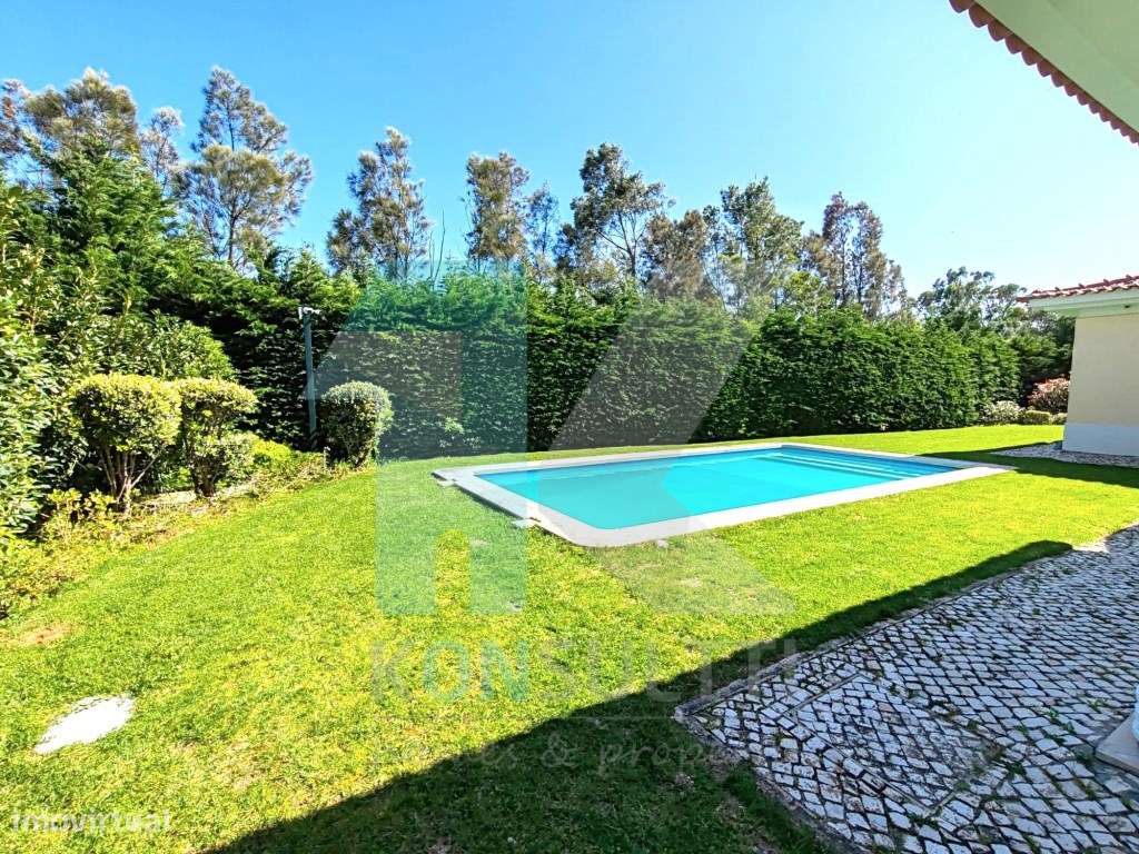 Moradia de luxo T4 com piscina no prestigiado condomínio fechado da...-8