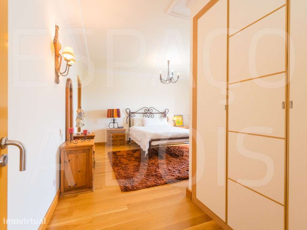 DESLUMBRANTE! Condomínio Privado com porteiro residente, vigilância...-54