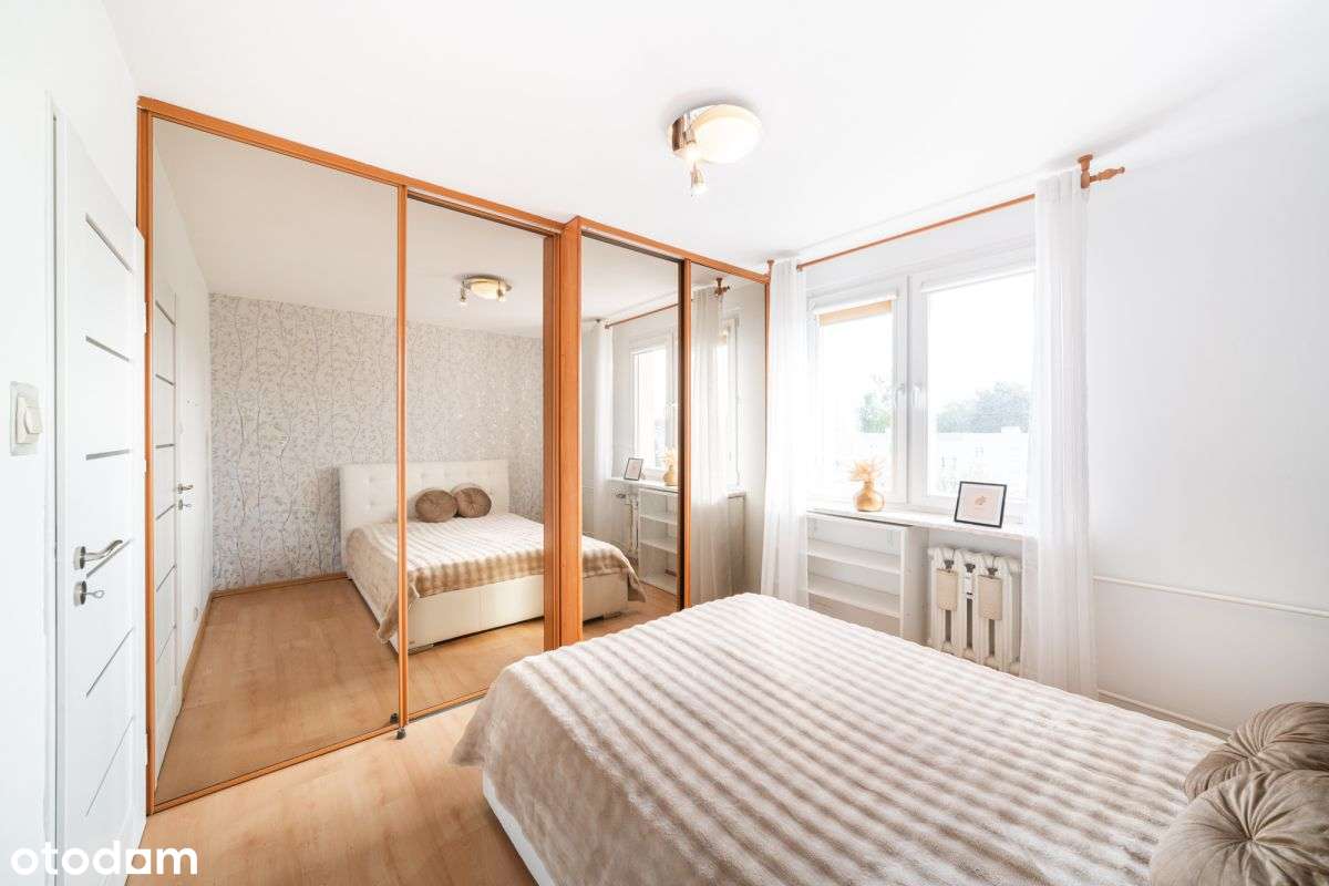 Konstruktorów - 3 pokoje + kuchnia - odświeżone!-1