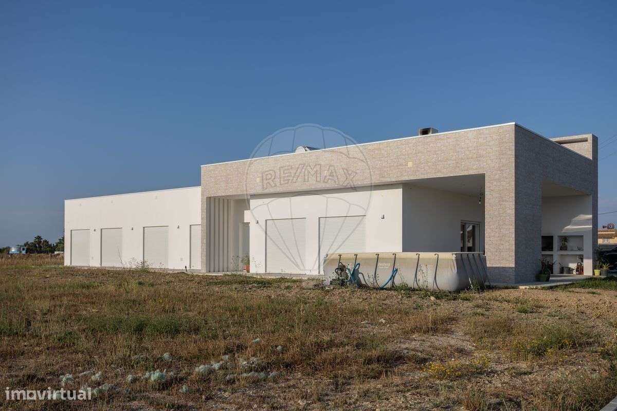 Moradia T4 para venda-32