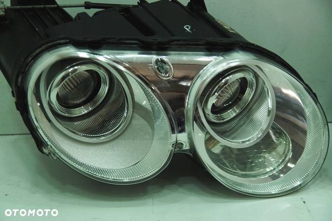 Reflektor prawy lampa prawa Bentley Continental GT GTC 04r FLYING SPUR - 8