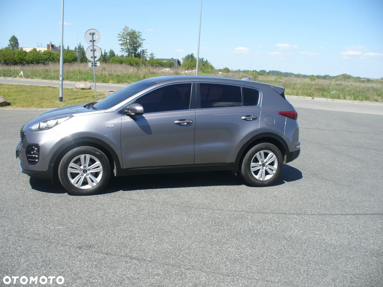 Kia Sportage 2,0 CRDI AWD Platinum - 3