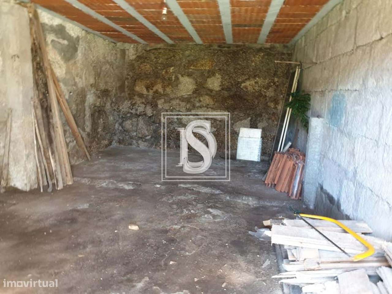 Moradia Isolada T3 em Mosteiro-20