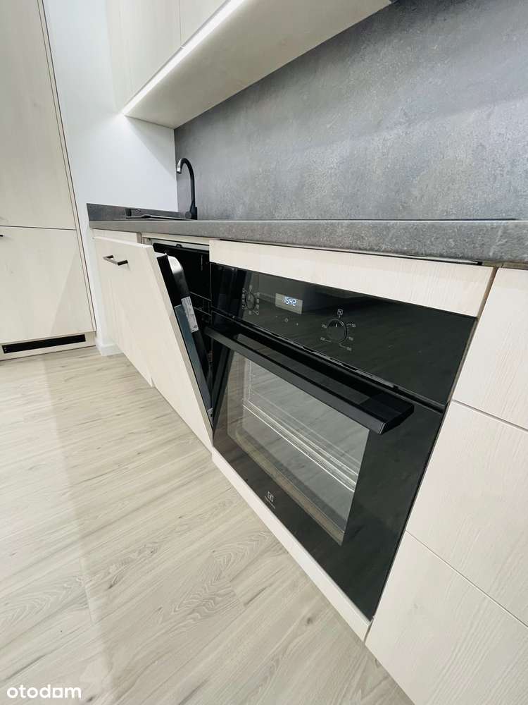 Lux kawalerka z balkonem obok CH Promenada. - Pełny obrazek: 5/12