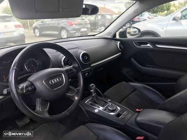 Audi A3 1.6 TDI Sport S tronic - 7