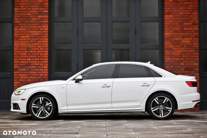 Audi A4 2.0 TFSI Sport S tronic - 13