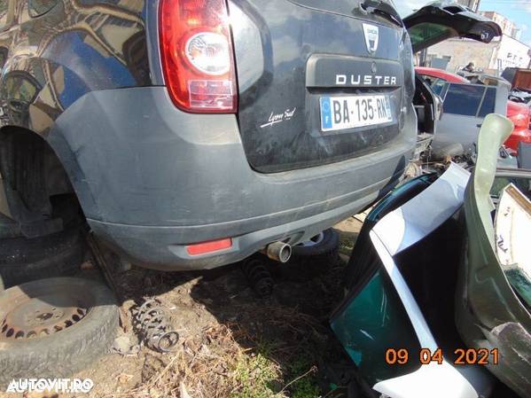 Bara spate Dacia duster 2009-2013 spoiler spate dezmembrez duster 1.5 2x4 - 1