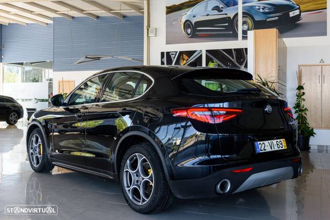 Alfa Romeo Stelvio 2.2 D Super AT8 - 5