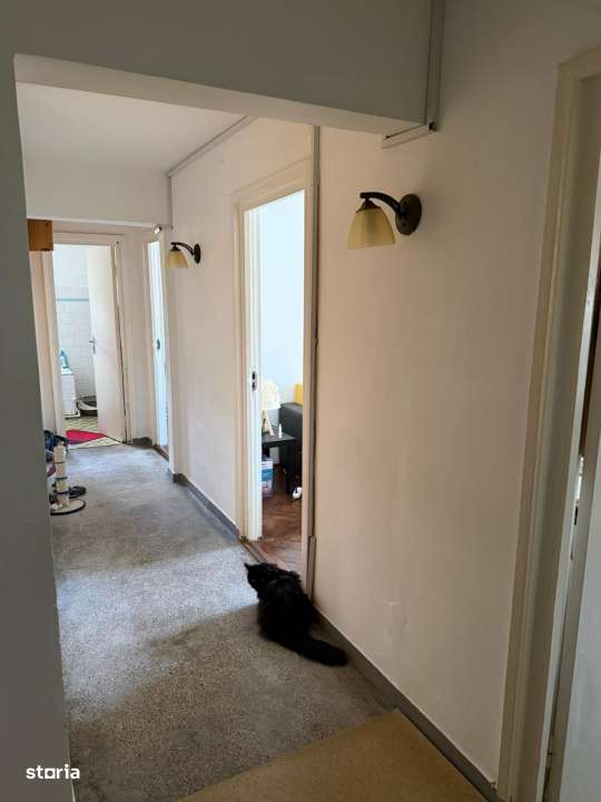 Apartament 3 camere decomandat- zona centru-2