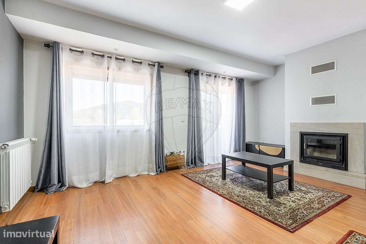 Apartamento T3 com aquecimento central no centro da Póvoa de Lanhoso - Grande imagem: 5/32