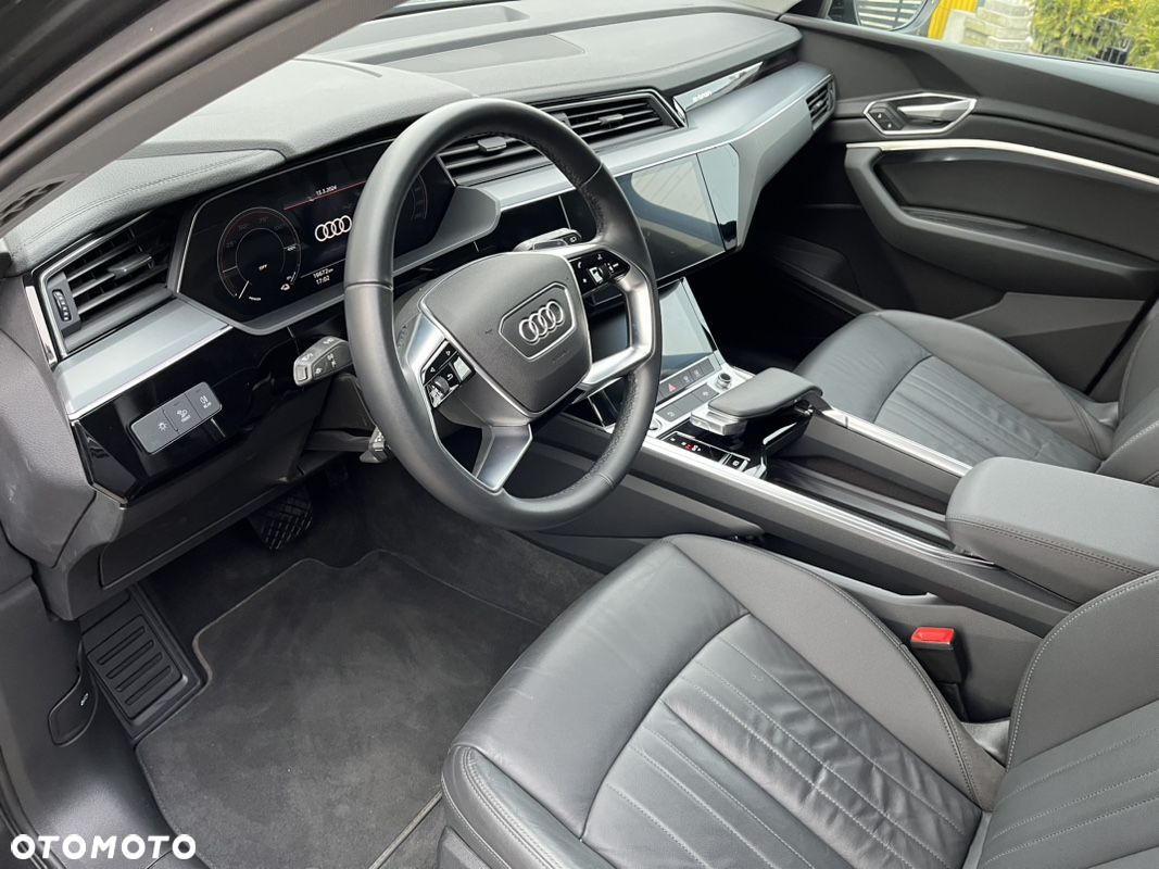 Audi e-tron 50 quattro S line - 17
