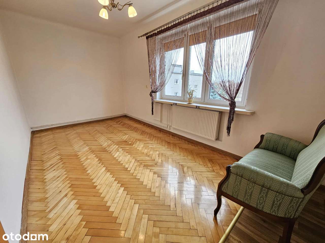 Przestronne, bardzo jasne, trzypokojowe w centrum Błonia! Niski czynsz-5